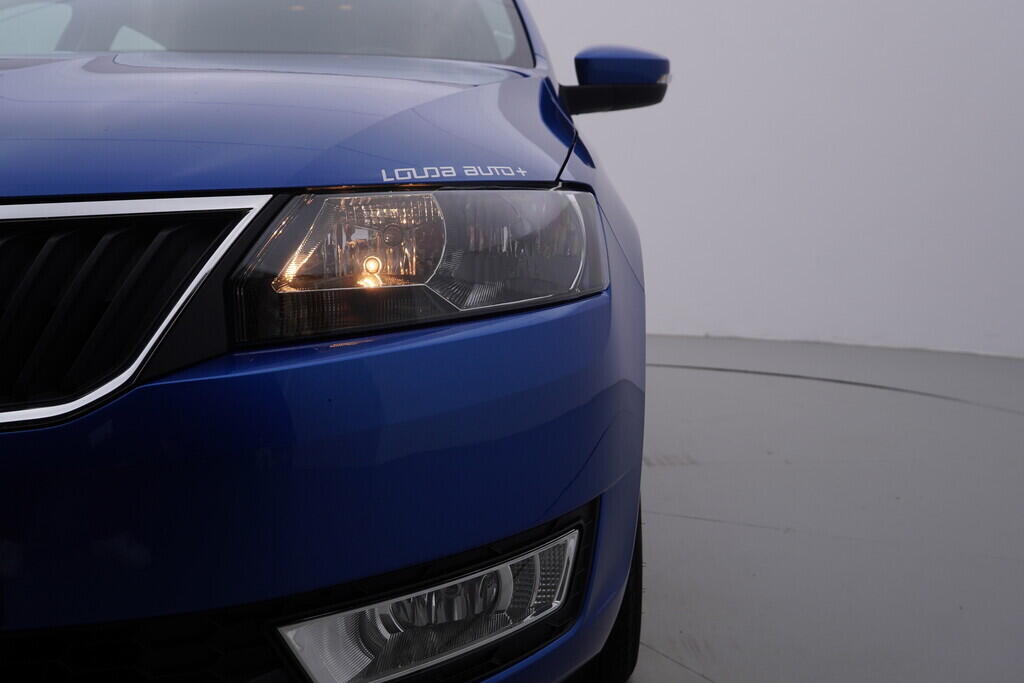 OV190V09056_38.webp_RAPID SPACEBACK Ambition 1.2 TSI 81 kW manuál