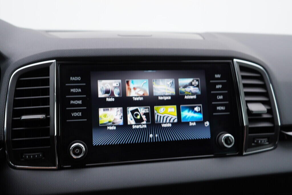 OV190V09058_28.webp_KAROQ  1.5 TSI 110 kW automat, DPH