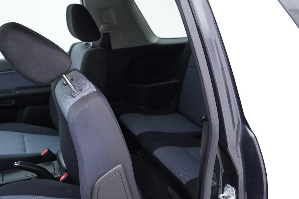 OV190V09059_35.webp_GRAND VITARA  1.6  78 kW manuál