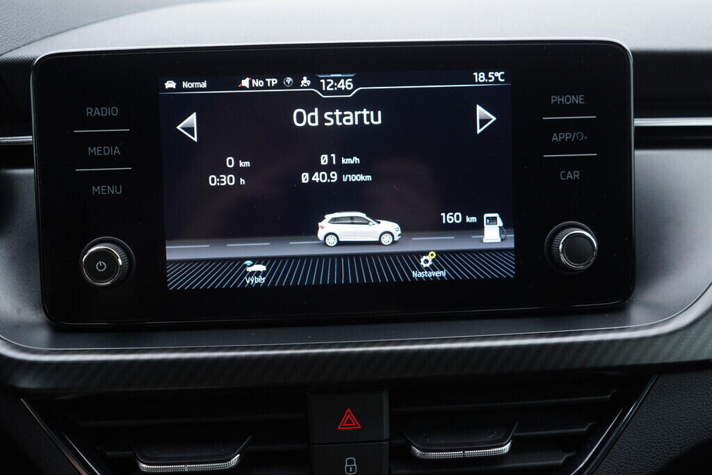 OV190V09071_34.webp_KAMIQ Monte Carlo 1.0 TSI 81 kW automat