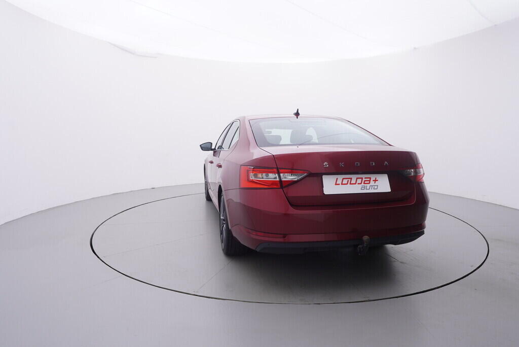 OV190V09088_13.webp_SUPERB Style 2.0 TDI 147 kW automat, DPH