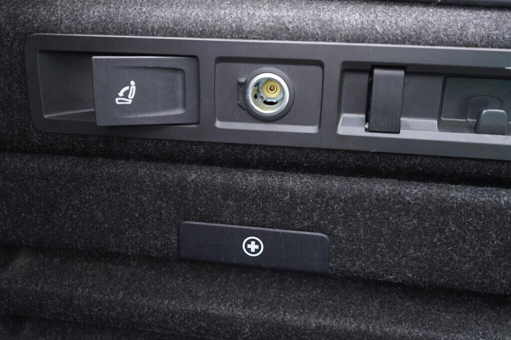 OV190V09088_40.webp_SUPERB Style 2.0 TDI 147 kW automat, DPH