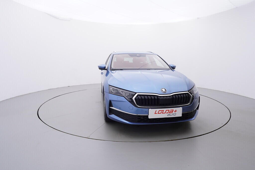 OV190V09090_17.webp_OCTAVIA Top Selection 1.5 TSI 110 kW manuál, DPH