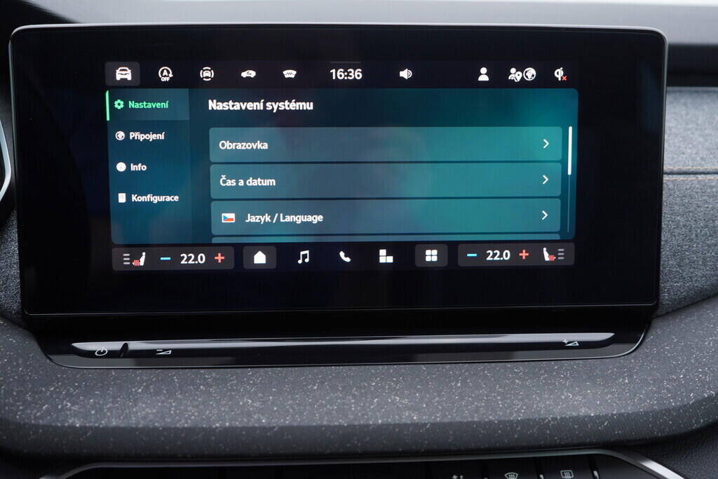OV190V09090_33.webp_OCTAVIA Top Selection 1.5 TSI 110 kW manuál, DPH