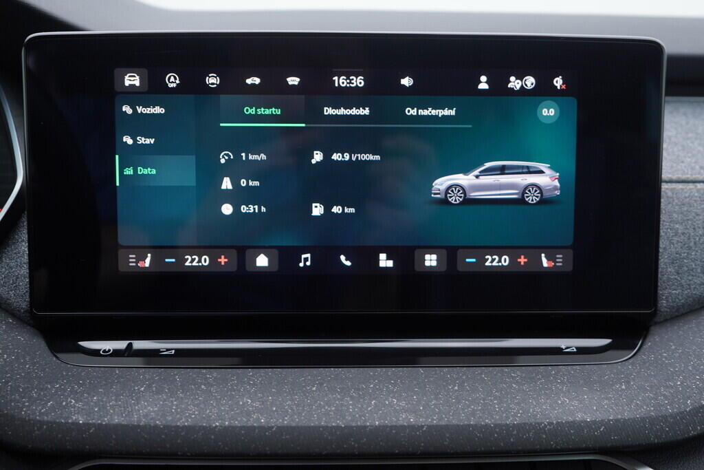 OV190V09090_35.webp_OCTAVIA Top Selection 1.5 TSI 110 kW manuál, DPH