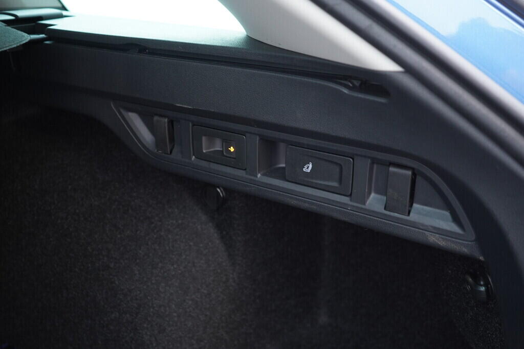 OV190V09090_42.webp_OCTAVIA Top Selection 1.5 TSI 110 kW manuál, DPH