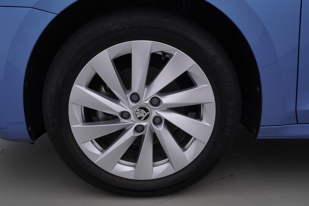 OV190V09090_48.webp_OCTAVIA Top Selection 1.5 TSI 110 kW manuál, DPH