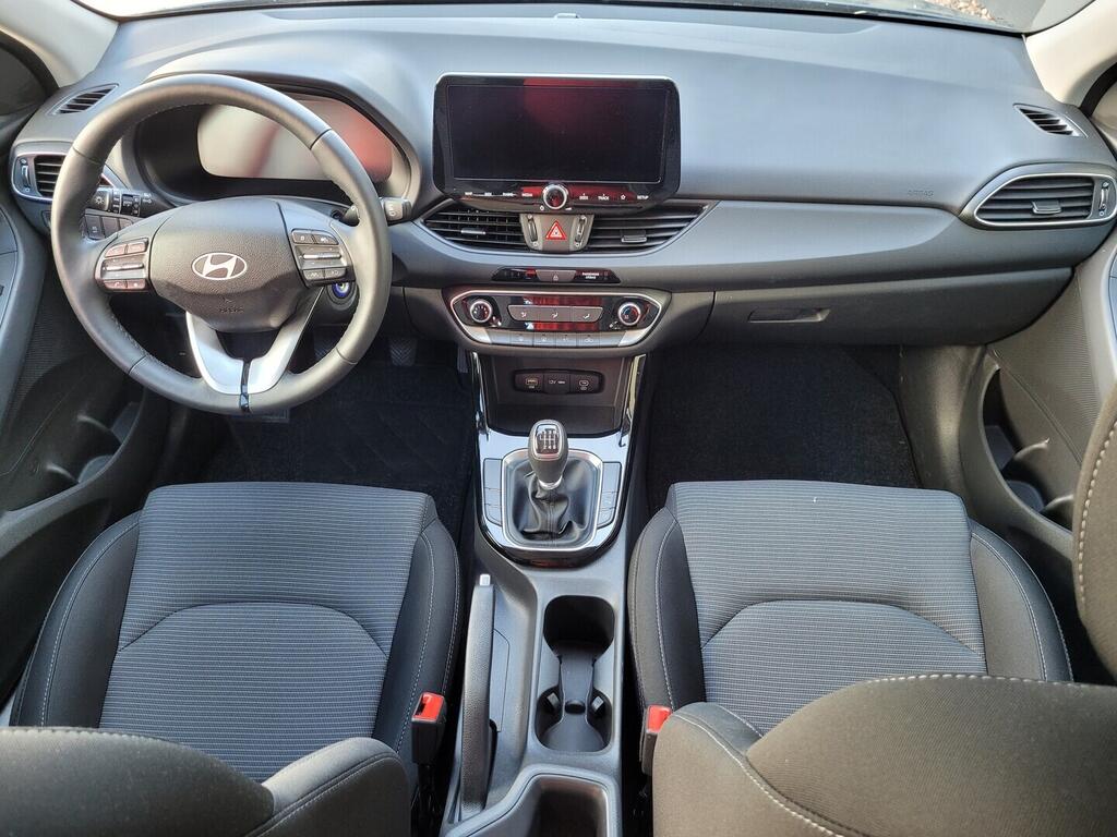 OV190V09092_21.webp_I30 start 1.0 TSI 74 kW manuál, DPH