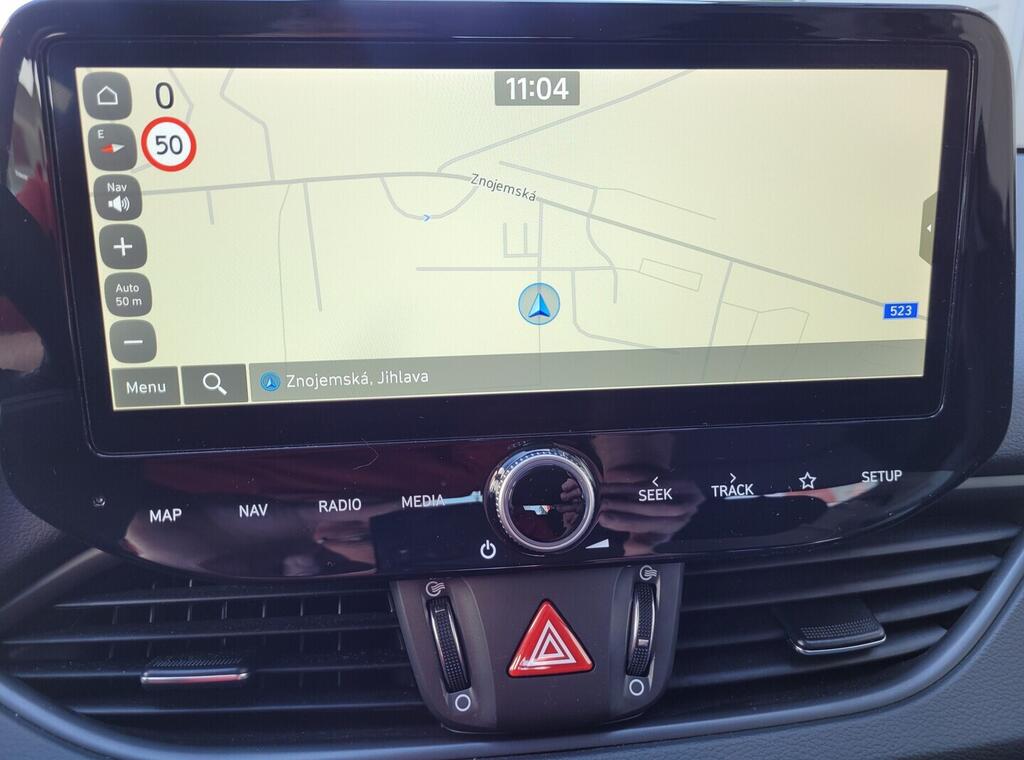 OV190V09092_26.webp_I30 start 1.0 TSI 74 kW manuál, DPH