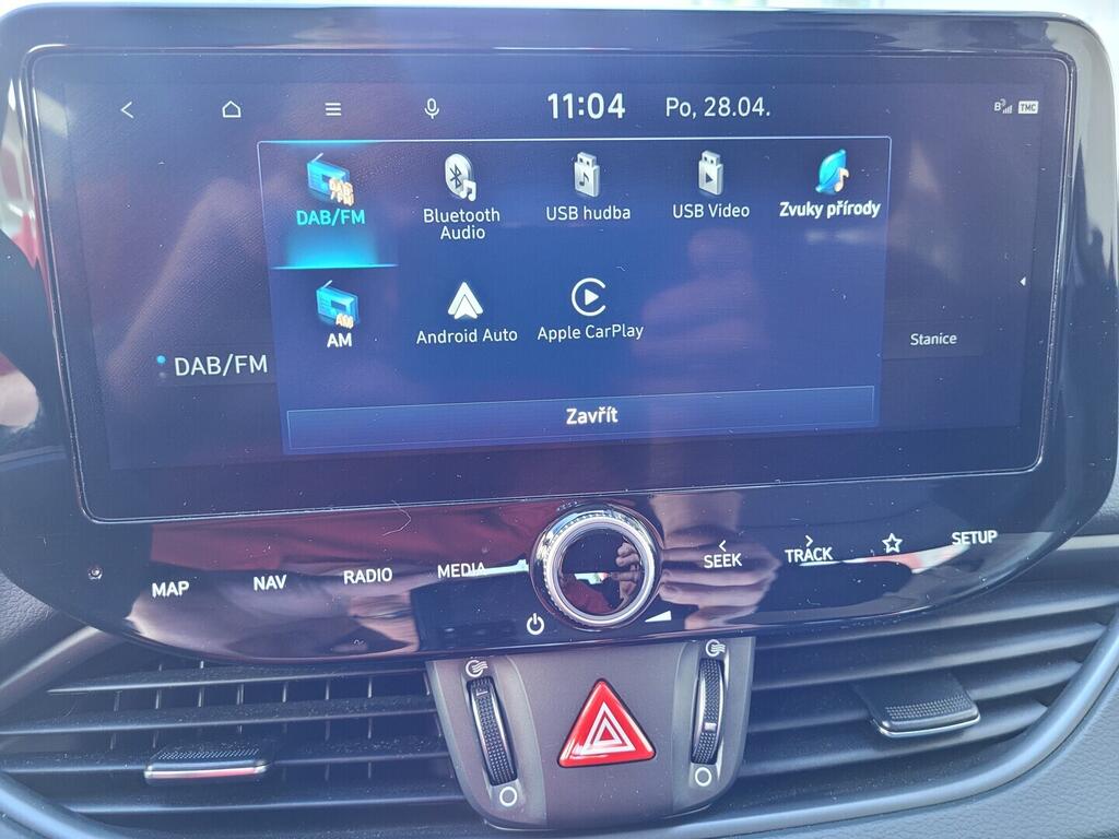 OV190V09092_28.webp_I30 start 1.0 TSI 74 kW manuál, DPH