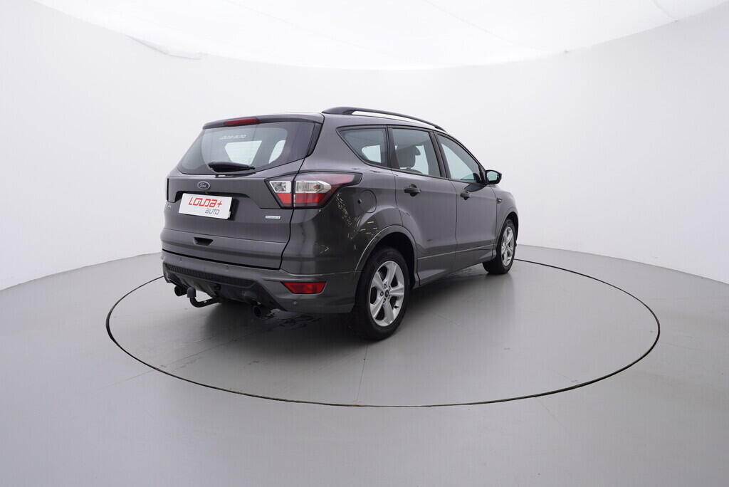 OV190V09093_14.webp_KUGA ST-Line  1.5 EcoBoost 110 kW manuál