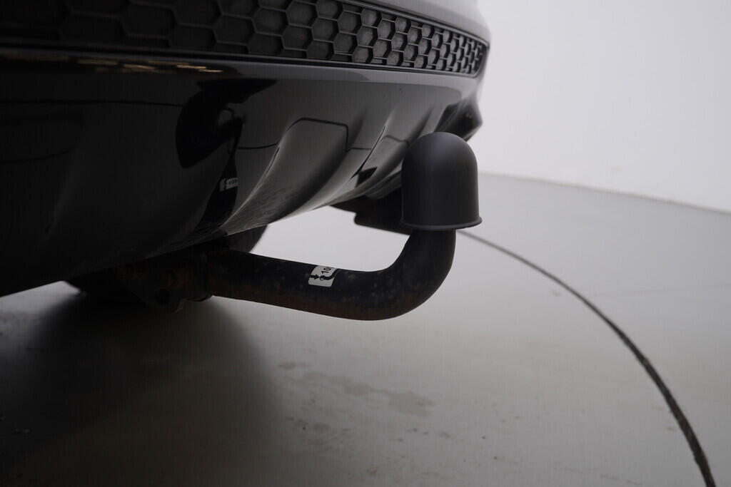 OV190V09093_41.webp_KUGA ST-Line  1.5 EcoBoost 110 kW manuál