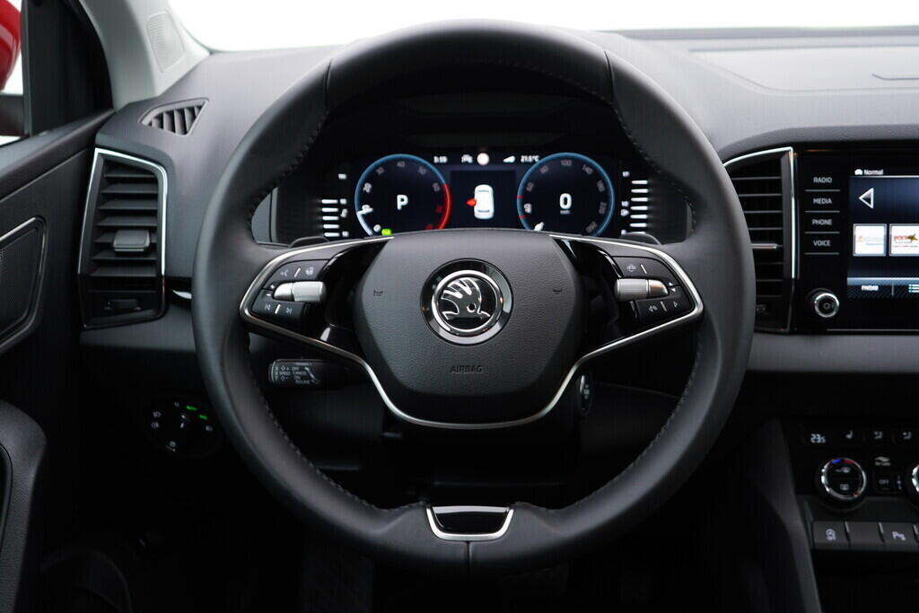 OV190V09095_27.webp_KAROQ  1.5 TSI 110 kW automat, DPH