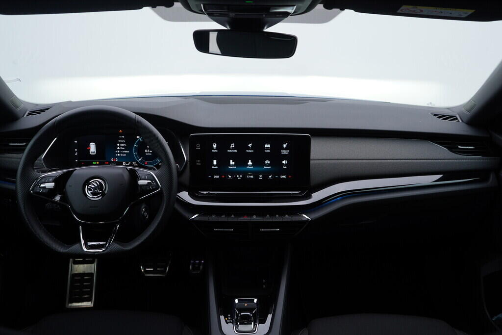 OV190V09100_27.webp_OCTAVIA SportLine 2.0 TDI 110 kW automat, DPH