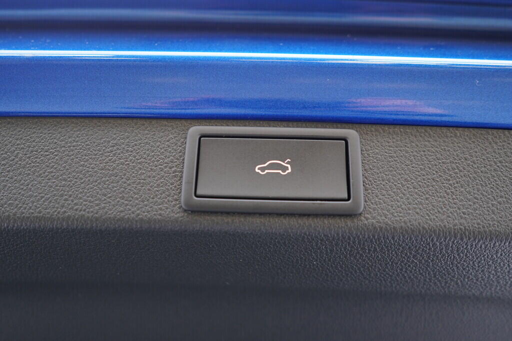 OV190V09100_39.webp_OCTAVIA SportLine 2.0 TDI 110 kW automat, DPH