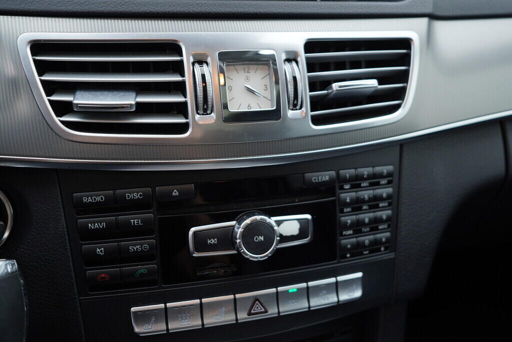 OV190V09119_31.webp_E350  3.0  185 kW automat