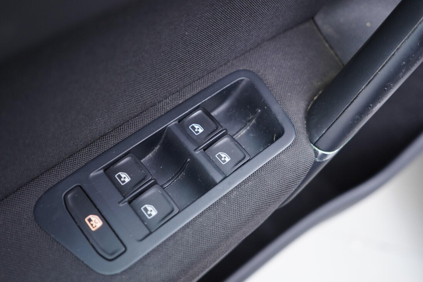 OV190V09121_20.webp_GOLF SPORTSVAN Comfortline Business 1.4 TSI 92 kW manuál