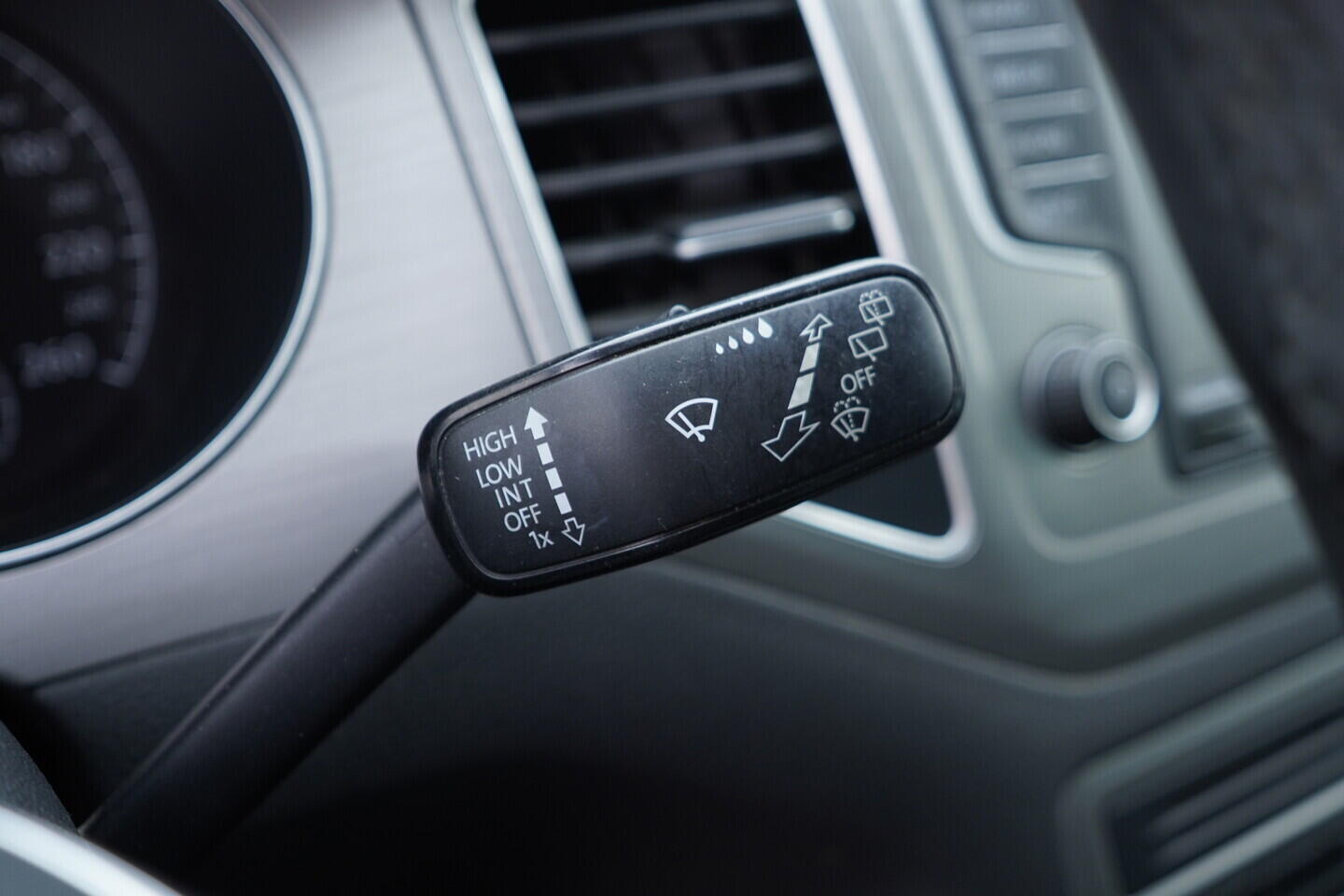 OV190V09121_24.webp_GOLF SPORTSVAN Comfortline Business 1.4 TSI 92 kW manuál