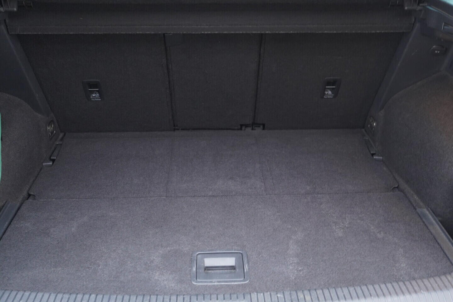 OV190V09121_38.webp_GOLF SPORTSVAN Comfortline Business 1.4 TSI 92 kW manuál