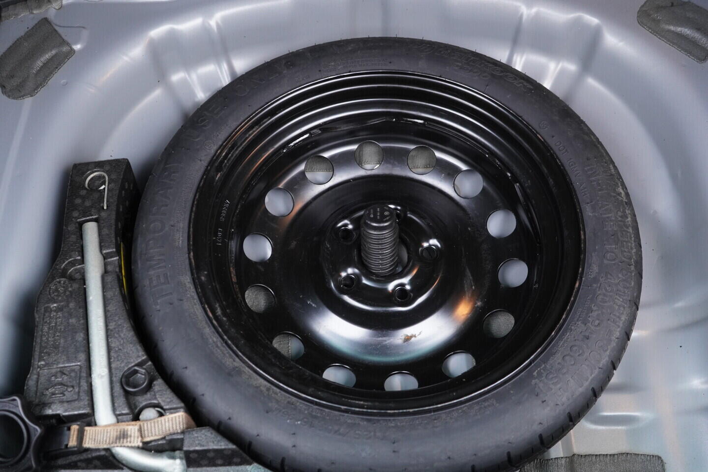 OV190V09121_40.webp_GOLF SPORTSVAN Comfortline Business 1.4 TSI 92 kW manuál