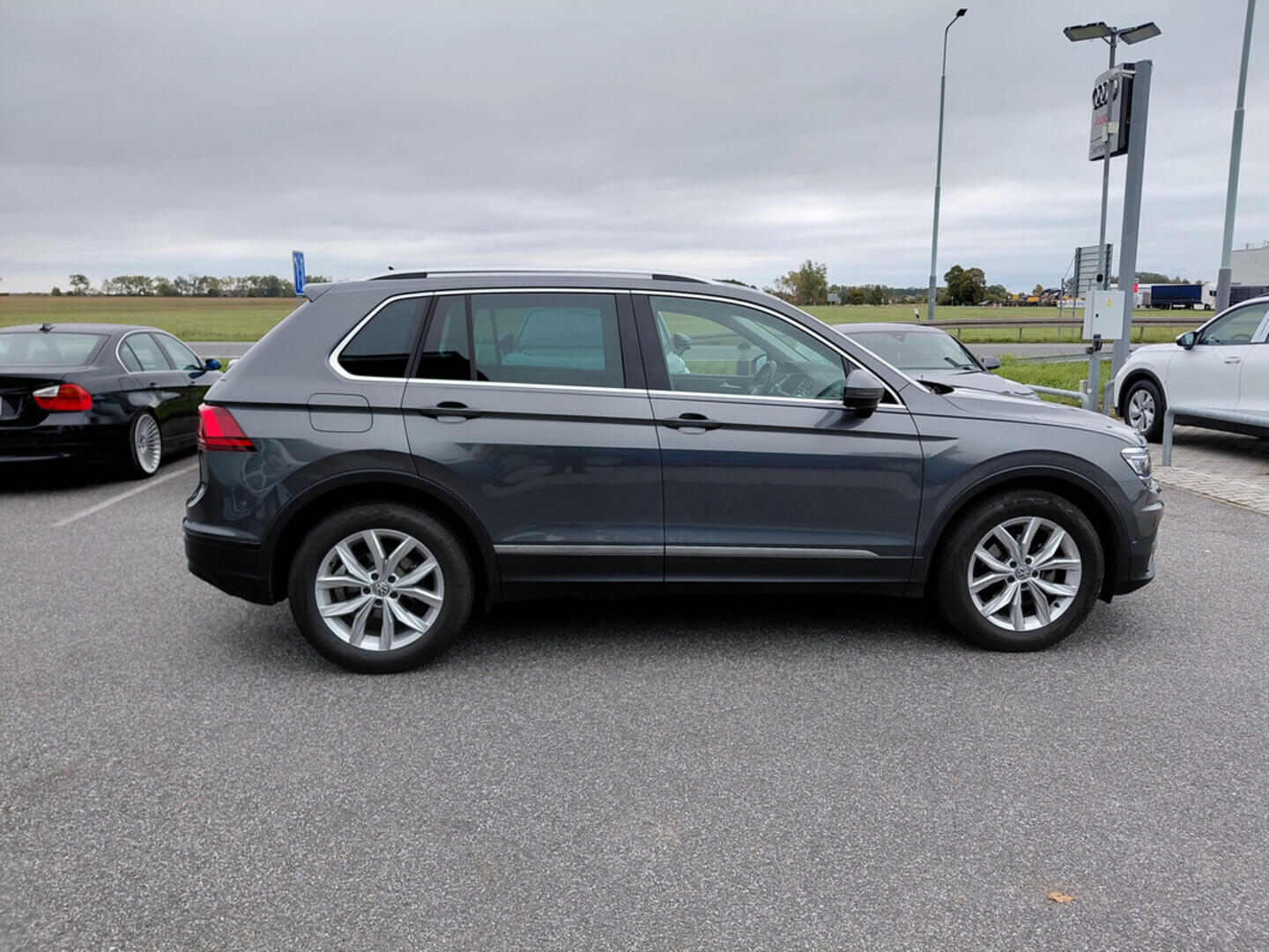 OV190V09123_13.webp_TIGUAN MARATON  1.5 TSI 110 kW automat