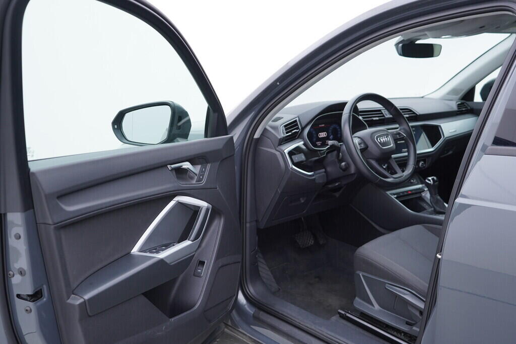 OV190V09125_18.webp_Q3 Advanced 1.5 TFSI 110 kW automat