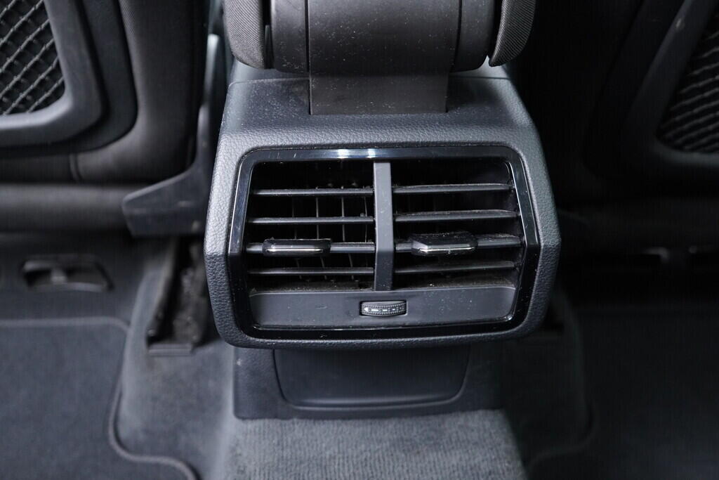 OV190V09125_35.webp_Q3 Advanced 1.5 TFSI 110 kW automat