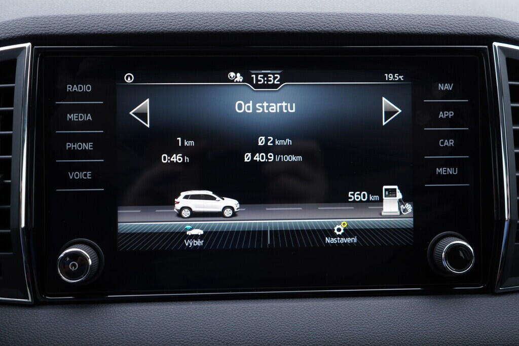 OV190V09128_32.webp_KAROQ Ambition 2.0 TDI 110 kW automat, DPH