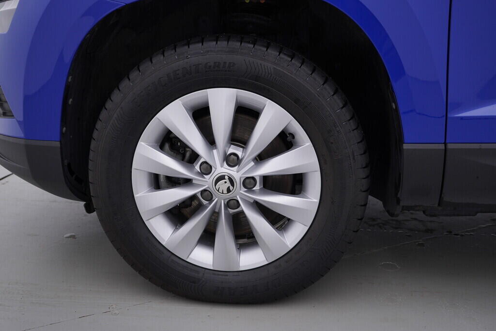 OV190V09128_46.webp_KAROQ Ambition 2.0 TDI 110 kW automat, DPH