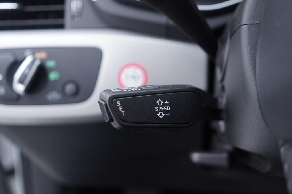 OV190V09129_24.webp_A4 ALLROAD QUATTRO Allroad 2.0 TFSI 180 kW automat