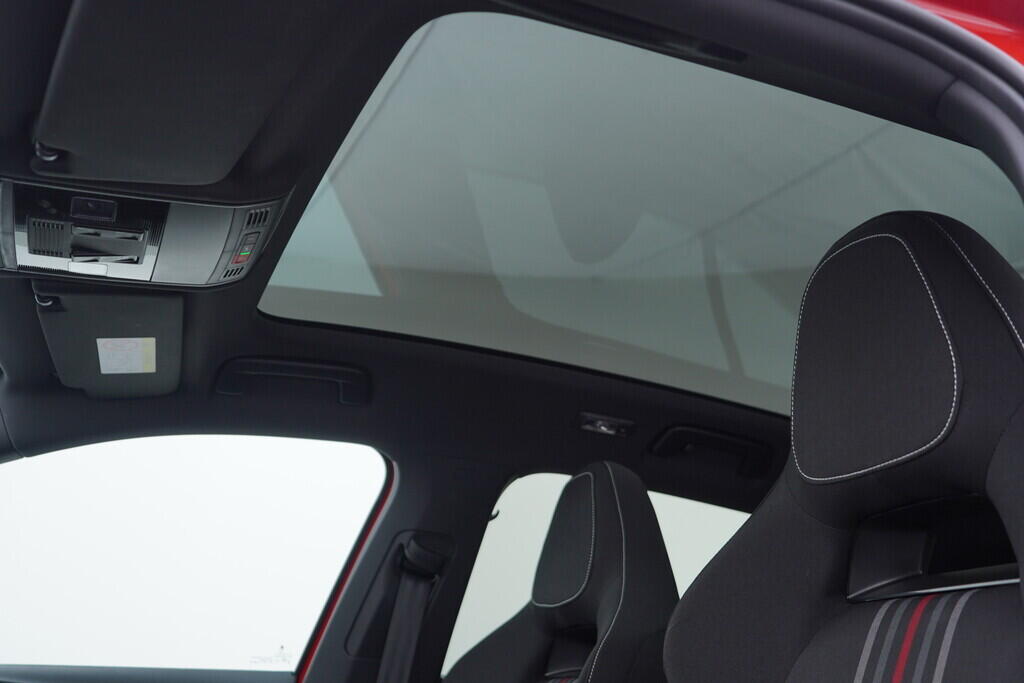 OV190V09137_32.webp_FABIA Monte Carlo 1.5 TSI 110 kW automat, DPH