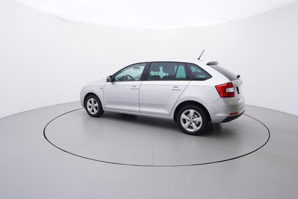 OV190V09139_12.webp_RAPID Ambition 1.2 TSI 63 kW manuál, DPH