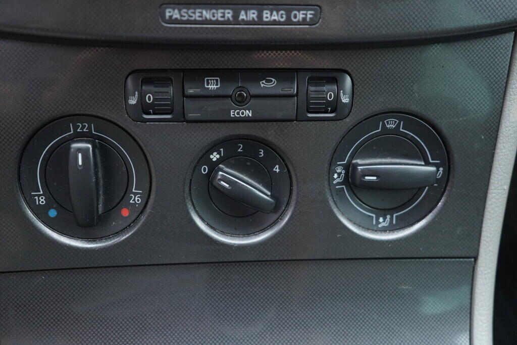 OV190V09140_34.webp_PASSAT Trendline 1.9 TDI 77 kW manuál