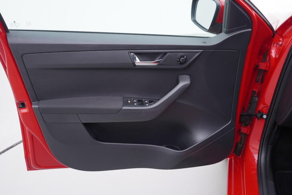 OV190V09141_19.webp_FABIA Edition CZ 1.0 TSI 81 kW automat