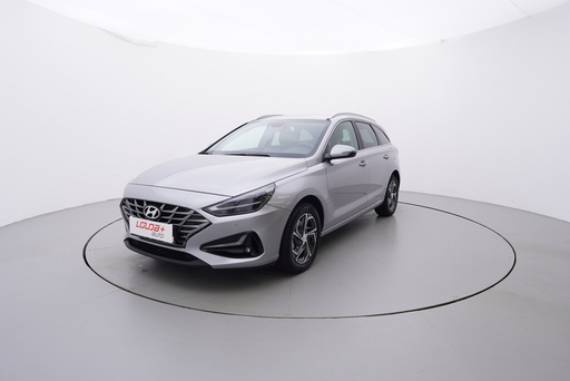 I30 Smart 1.5  81 kW manuál