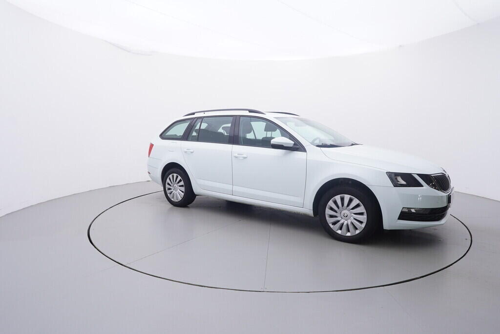 OV190V09146_16.webp_OCTAVIA Ambition 1.0 TSI 85 kW manuál