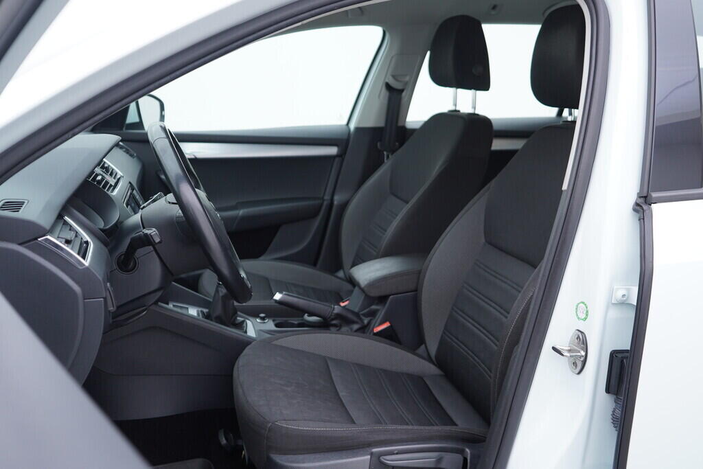 OV190V09146_23.webp_OCTAVIA Ambition 1.0 TSI 85 kW manuál