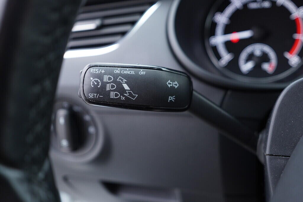 OV190V09146_24.webp_OCTAVIA Ambition 1.0 TSI 85 kW manuál