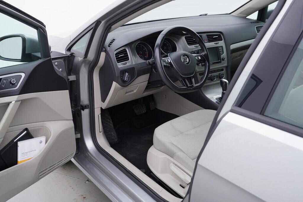 OV190V09148_18.webp_GOLF VARIANT Comfortline Business 1.4 TSI 92 kW automat