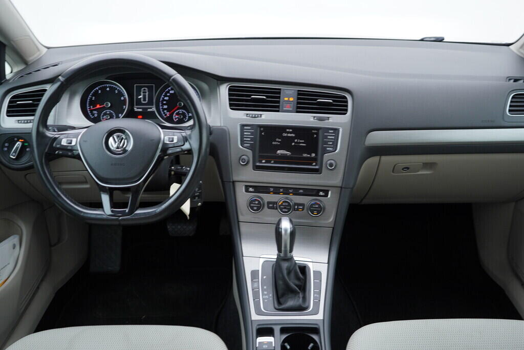 OV190V09148_25.webp_GOLF VARIANT Comfortline Business 1.4 TSI 92 kW automat