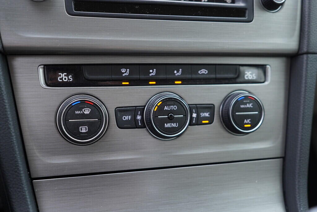 OV190V09148_31.webp_GOLF VARIANT Comfortline Business 1.4 TSI 92 kW automat