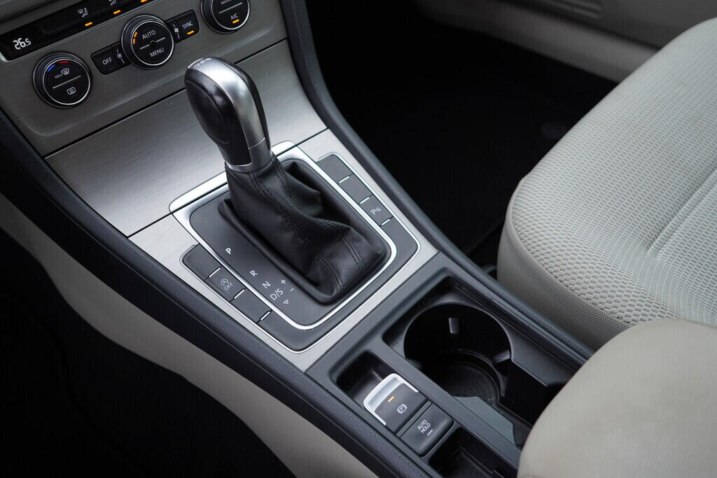 OV190V09148_32.webp_GOLF VARIANT Comfortline Business 1.4 TSI 92 kW automat