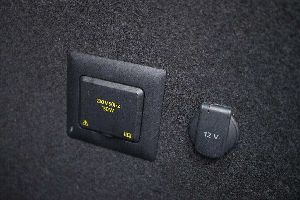 OV190V09148_38.webp_GOLF VARIANT Comfortline Business 1.4 TSI 92 kW automat