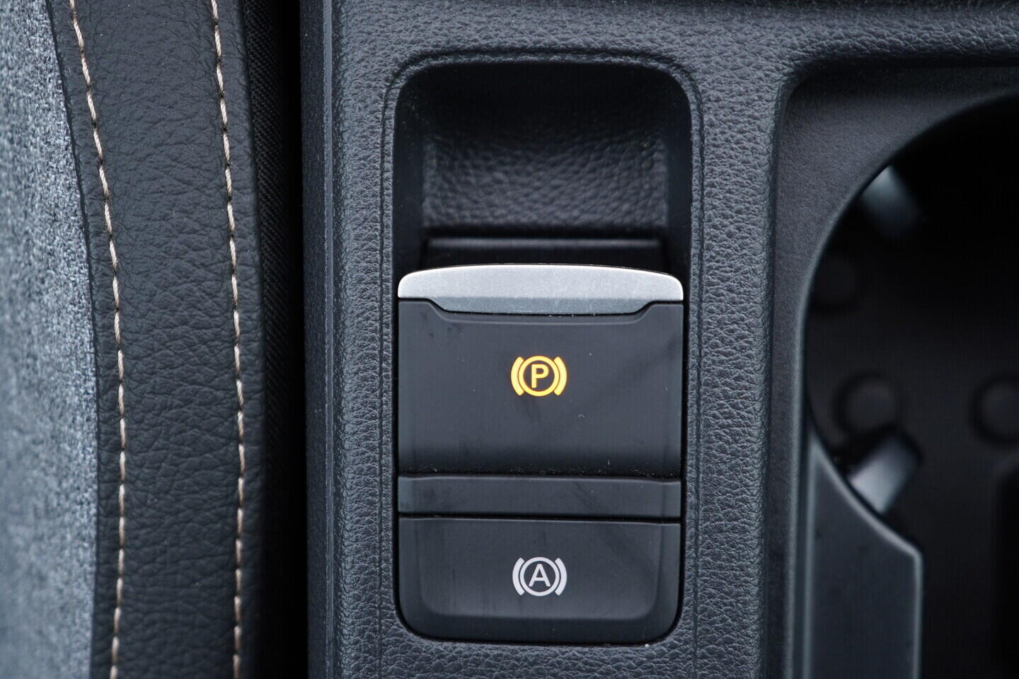 OV190V09150_36.webp_OCTAVIA Top Selection 2.0 TDI 85 kW manuál, DPH