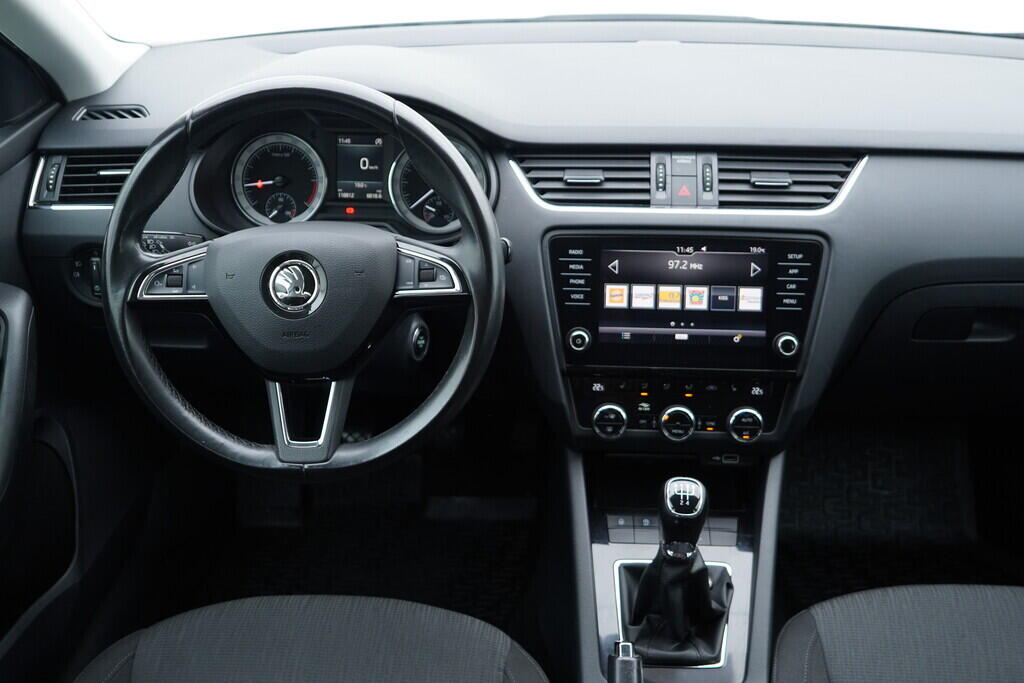 OV190V09151_28.webp_OCTAVIA Style 1.6 TDI 85 kW manuál, DPH