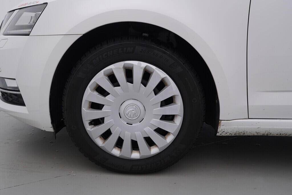 OV190V09151_45.webp_OCTAVIA Style 1.6 TDI 85 kW manuál, DPH