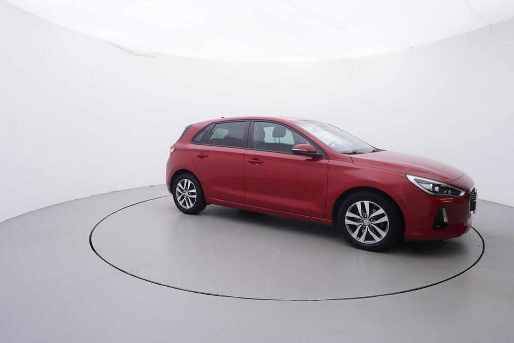 OV190V09152_16.webp_I30 Smart 1.6  81 kW automat