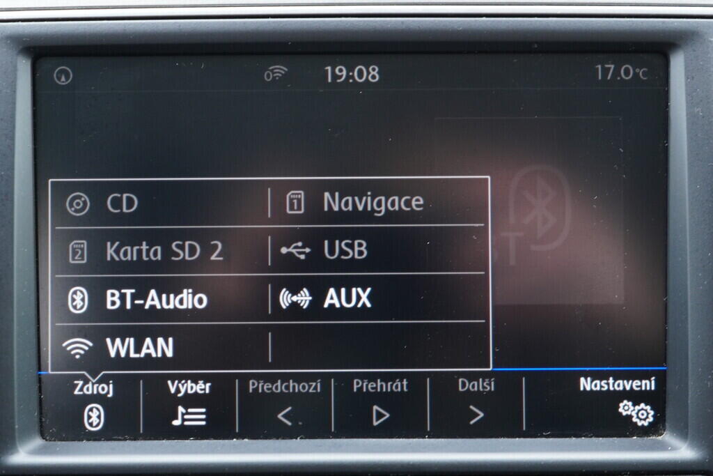 OV190V09154_30.webp_GOLF VARIANT Comfortline 1.6 TDI 81 kW automat