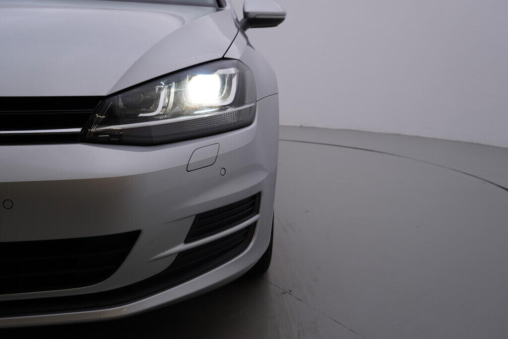 OV190V09154_41.webp_GOLF VARIANT Comfortline 1.6 TDI 81 kW automat