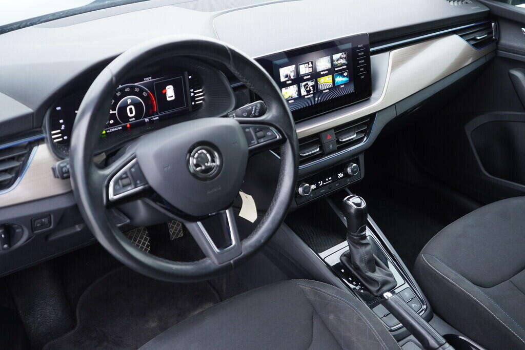 OV190V09155_21.webp_KAMIQ Ambition 1.0 TSI 85 kW automat